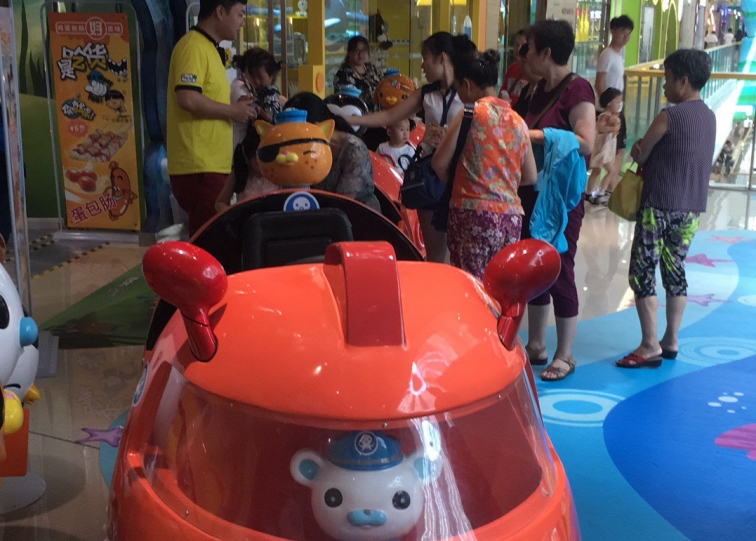 萬(wàn)達(dá)-安徽宣城店海底小縱隊(duì)小火車(chē)